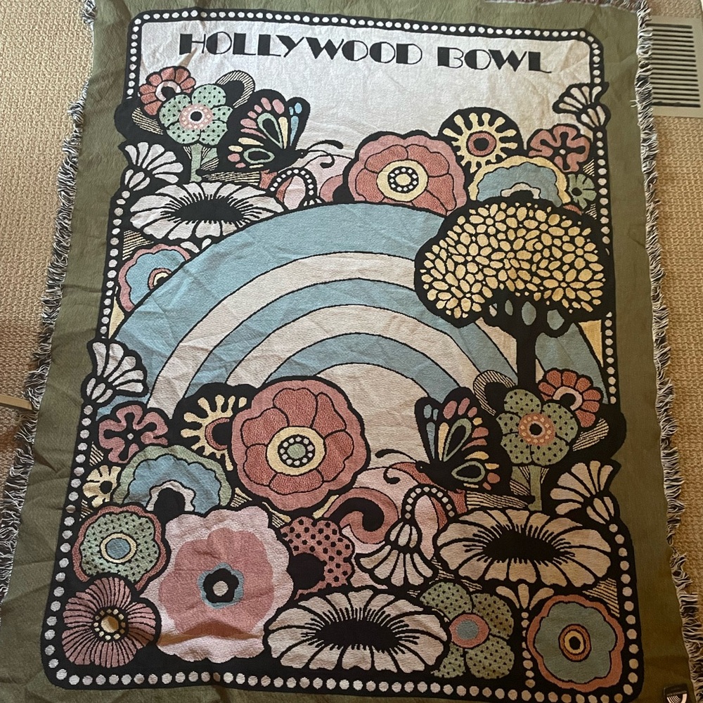 Hollywood Bowl Floral Tapestry Blanket - Multicolor